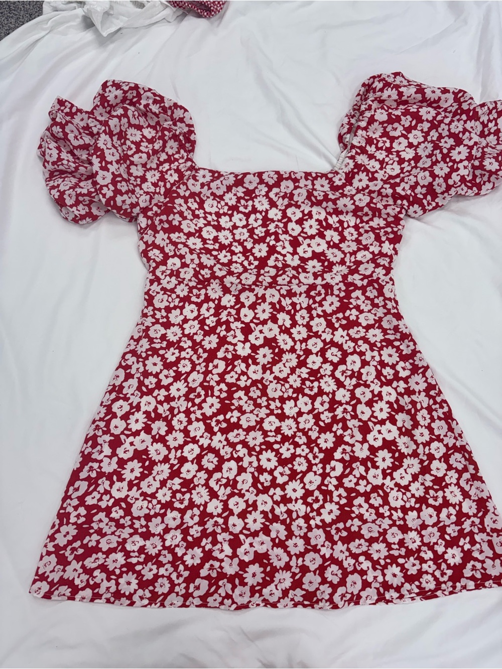 Red Floral Puff-Sleeve Mini Dress